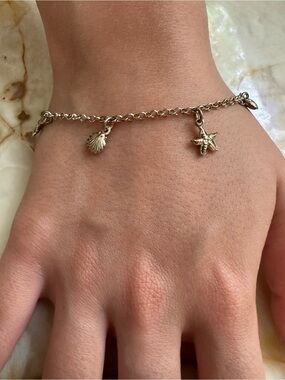 Seashell & Starfish Charm Bracelet - Gold Tone